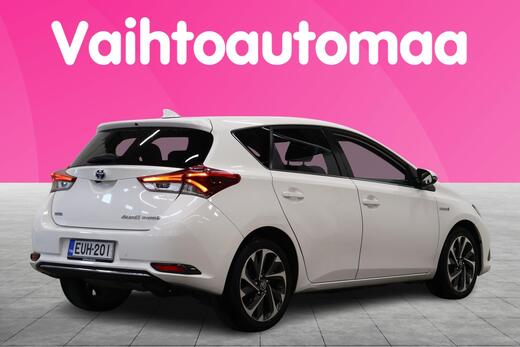 Toyota Auris vaihtoauto