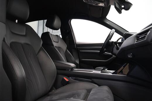 Audi Q8 e-tron vaihtoauto
