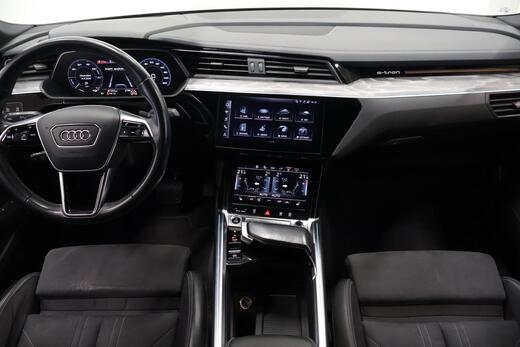 Audi Q8 e-tron vaihtoauto