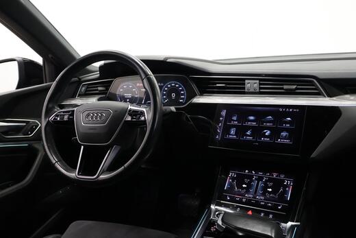Audi Q8 e-tron vaihtoauto