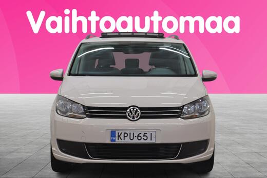 Volkswagen Touran vaihtoauto