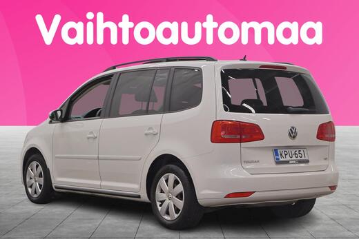 Volkswagen Touran vaihtoauto