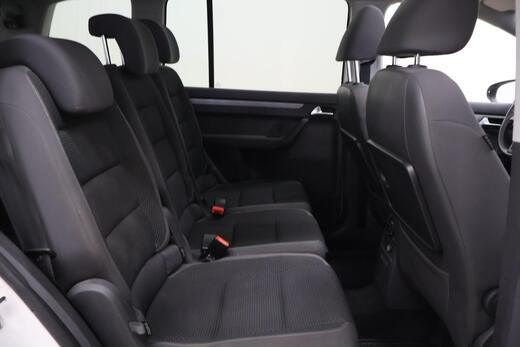 Volkswagen Touran vaihtoauto