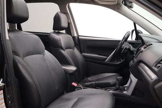 Subaru Forester vaihtoauto