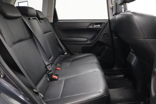 Subaru Forester vaihtoauto