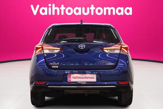 Toyota Auris vaihtoauto