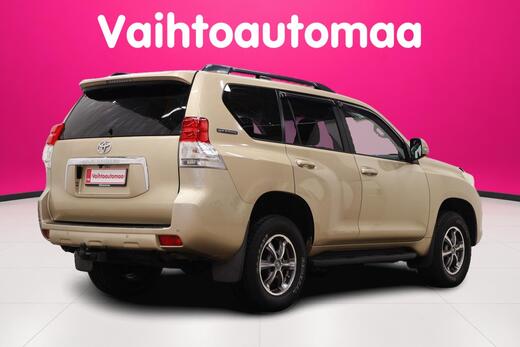 Toyota Land Cruiser vaihtoauto