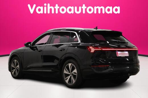 Audi Q8 e-tron vaihtoauto