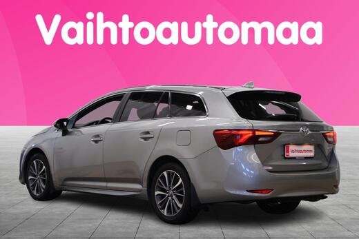 Toyota Avensis vaihtoauto
