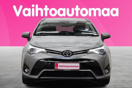 Toyota Avensis vaihtoauto