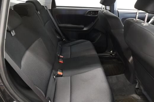 Subaru Forester vaihtoauto