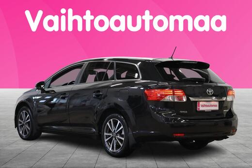 Toyota Avensis vaihtoauto