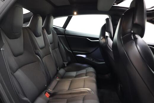 Tesla Model S vaihtoauto