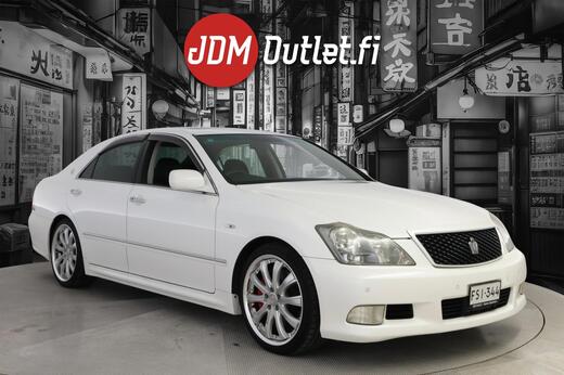 Toyota Crown vaihtoauto