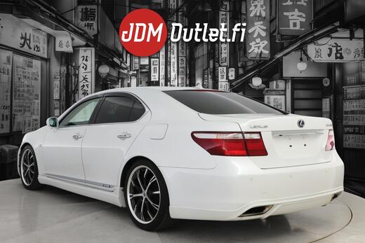 Lexus LS vaihtoauto