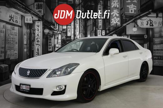 Toyota Crown vaihtoauto