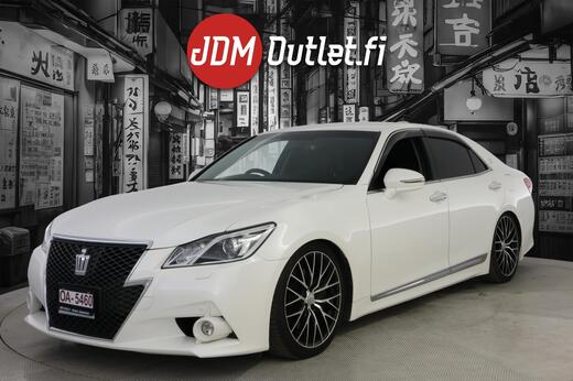 Toyota Crown vaihtoauto