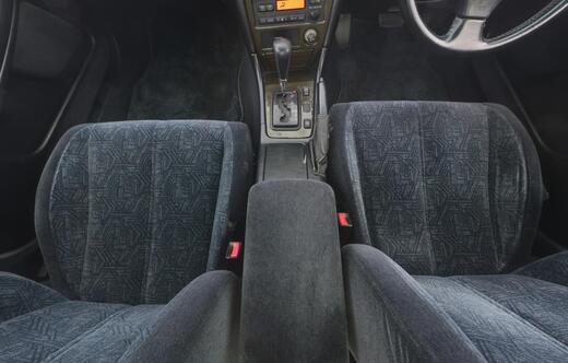 Toyota Chaser vaihtoauto