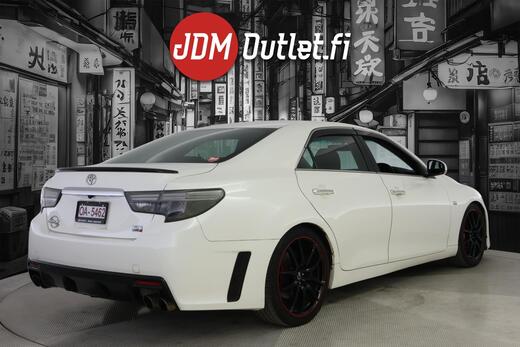 Toyota Mark X vaihtoauto