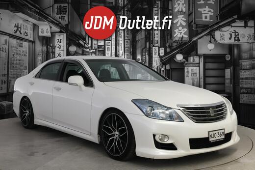 Toyota Crown vaihtoauto
