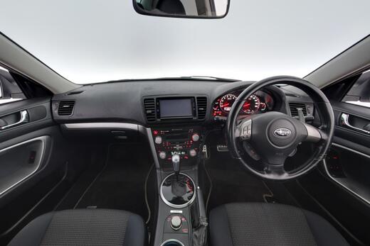 Subaru Legacy vaihtoauto