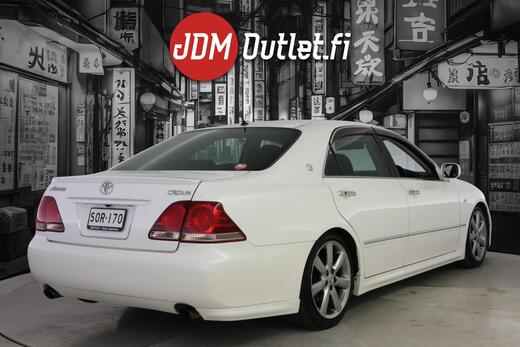 Toyota Crown vaihtoauto
