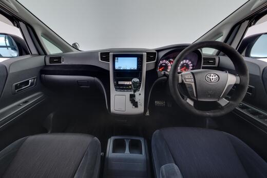 Toyota Vellfire vaihtoauto