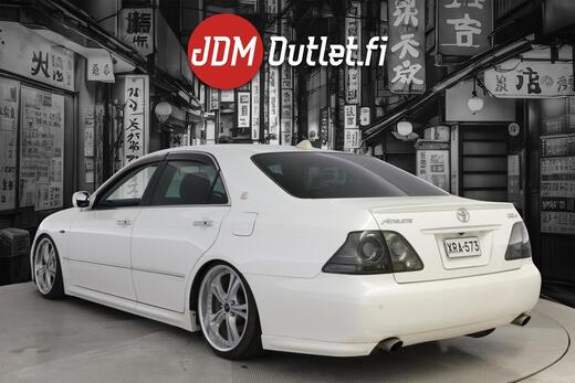 Toyota Crown vaihtoauto