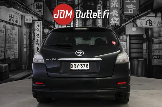 Toyota Mark X vaihtoauto
