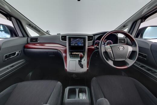 Toyota Vellfire vaihtoauto