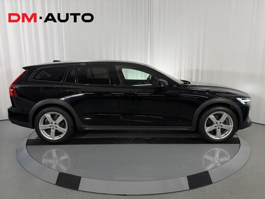 Volvo V60 Cross Country vaihtoauto