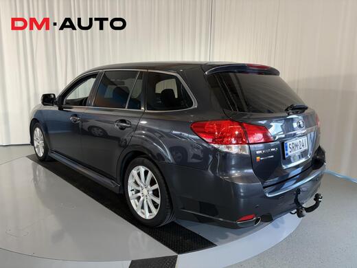 Subaru Legacy vaihtoauto