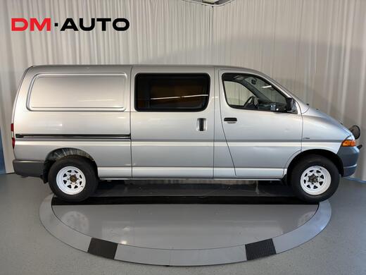 Toyota Hiace vaihtoauto