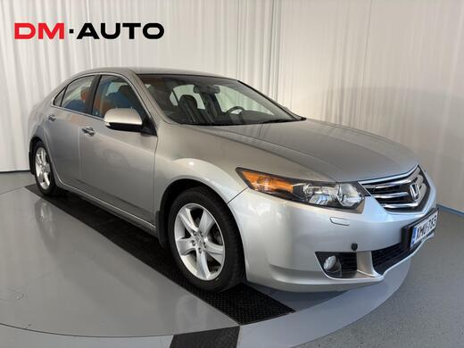 Honda Accord vaihtoauto