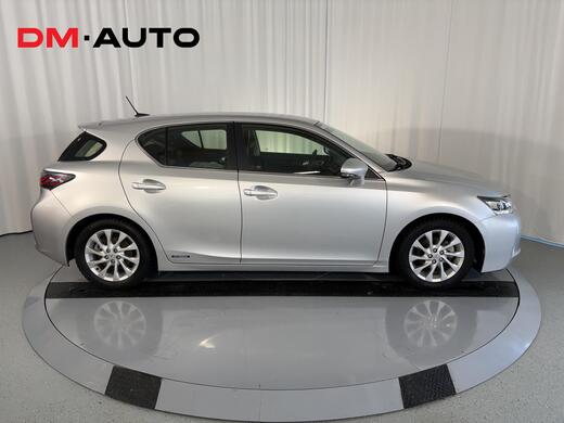 Lexus CT vaihtoauto