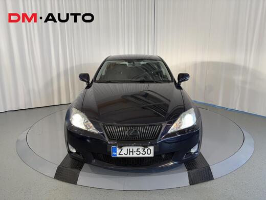 Lexus IS vaihtoauto