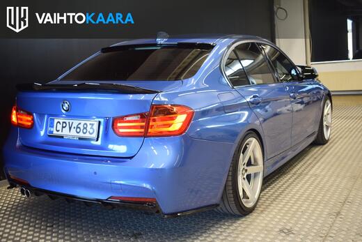 BMW 330 vaihtoauto