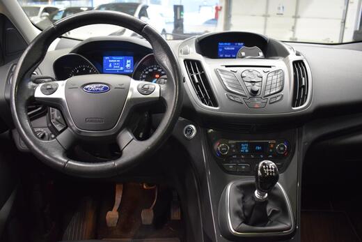 Ford Kuga vaihtoauto