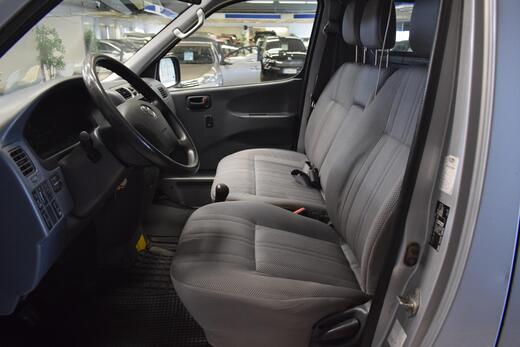Toyota Hiace vaihtoauto