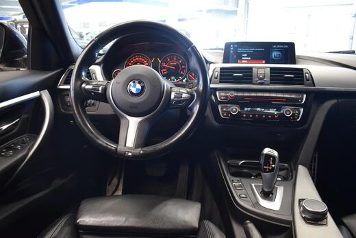 BMW 320 vaihtoauto