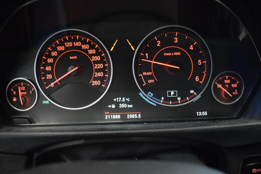 BMW 320 vaihtoauto
