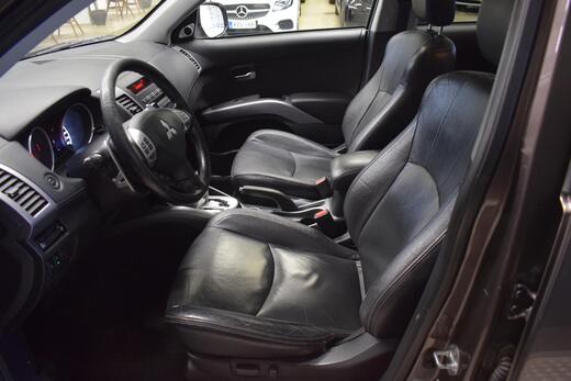Mitsubishi Outlander vaihtoauto