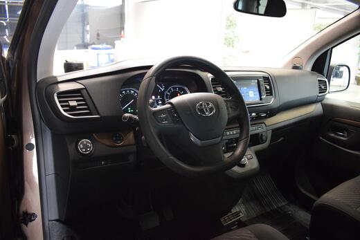 Toyota Proace Verso vaihtoauto