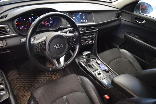 Kia Optima vaihtoauto