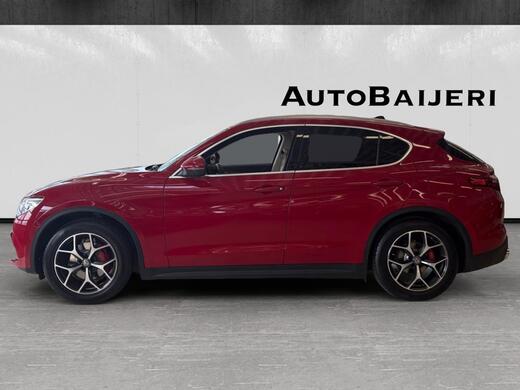 Alfa Romeo Stelvio vaihtoauto