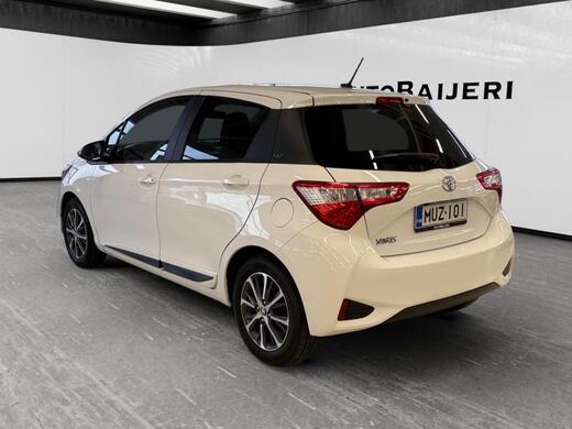 Toyota Yaris vaihtoauto