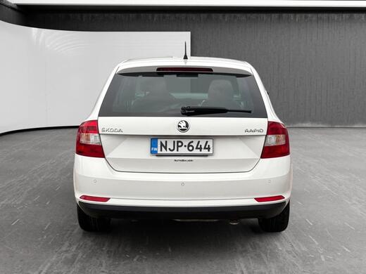 Skoda Rapid vaihtoauto