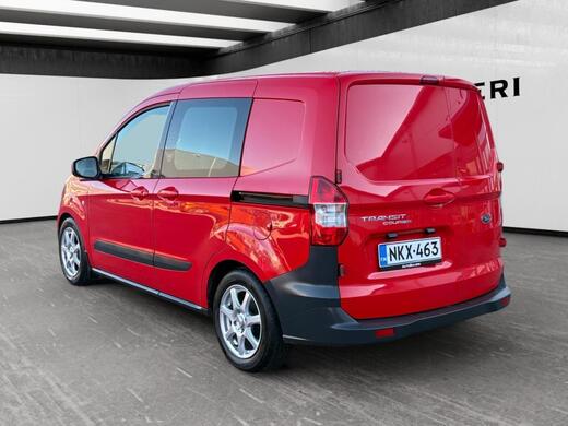 Ford Transit Courier vaihtoauto