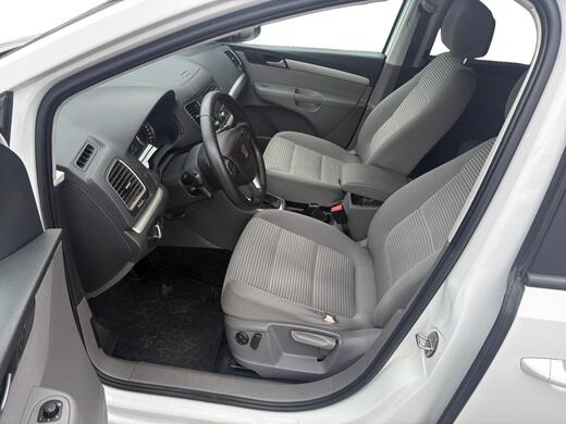 SEAT Alhambra vaihtoauto