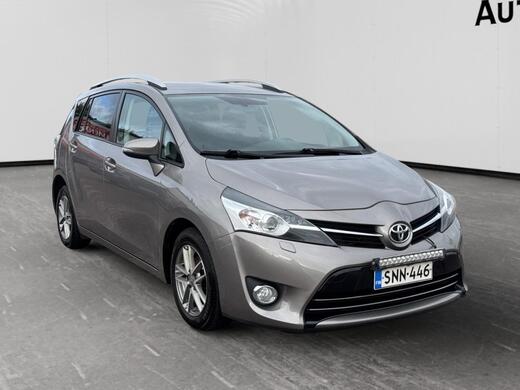 Toyota Verso vaihtoauto